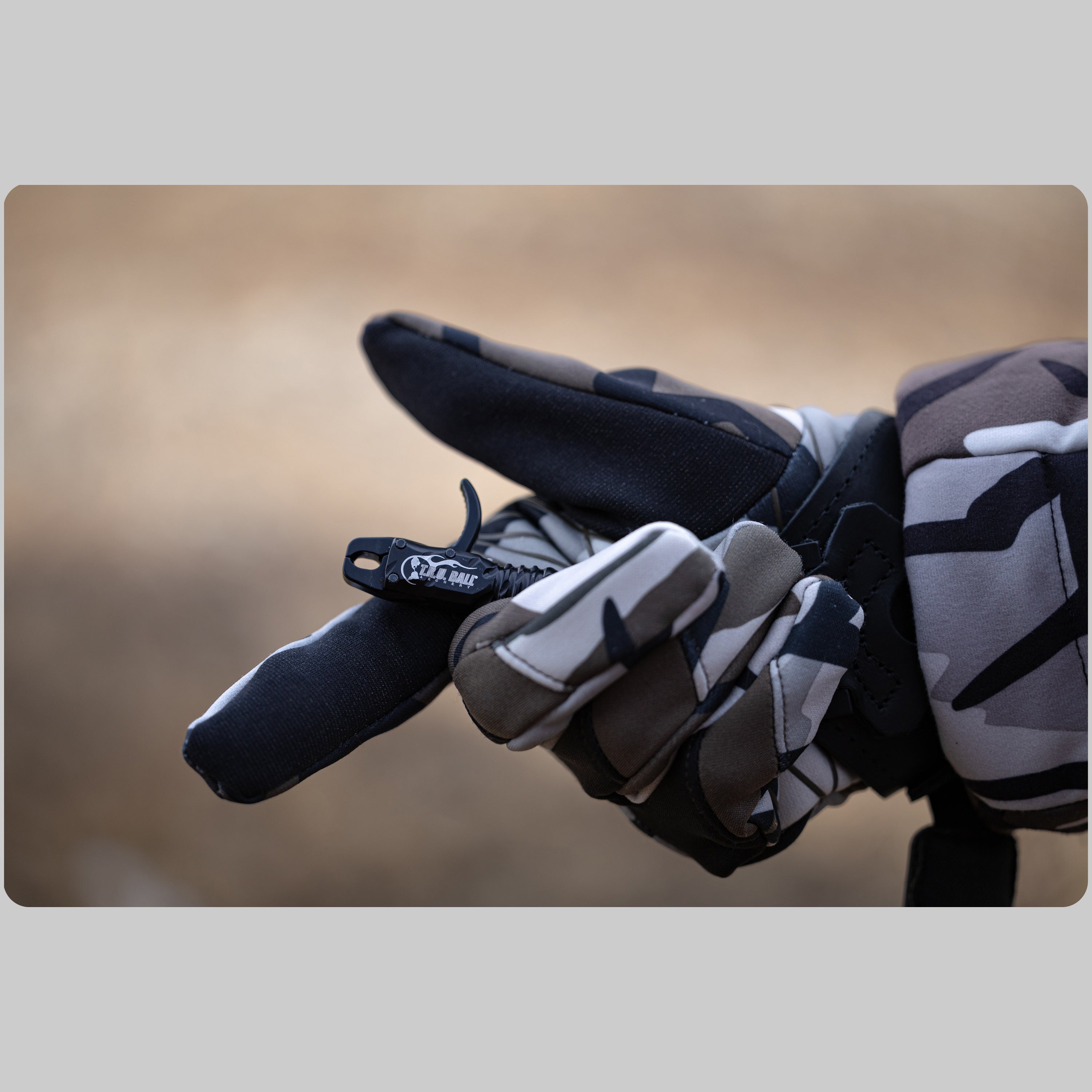 Predator Camo - Lifestyle 1 Midweight Touch Gloves - #color_fall-gray
